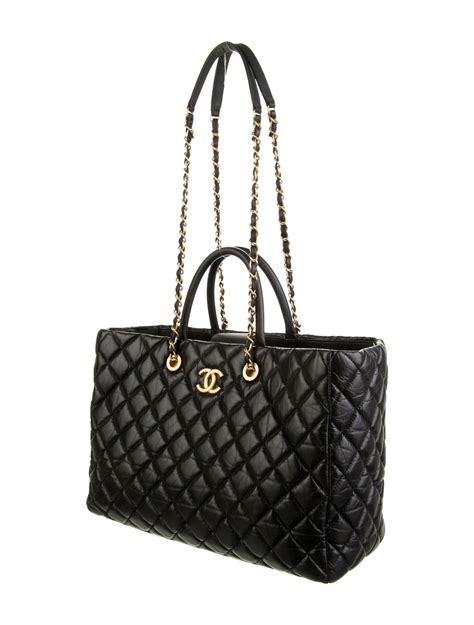 shoppers chanel|chanel shopping tote price.